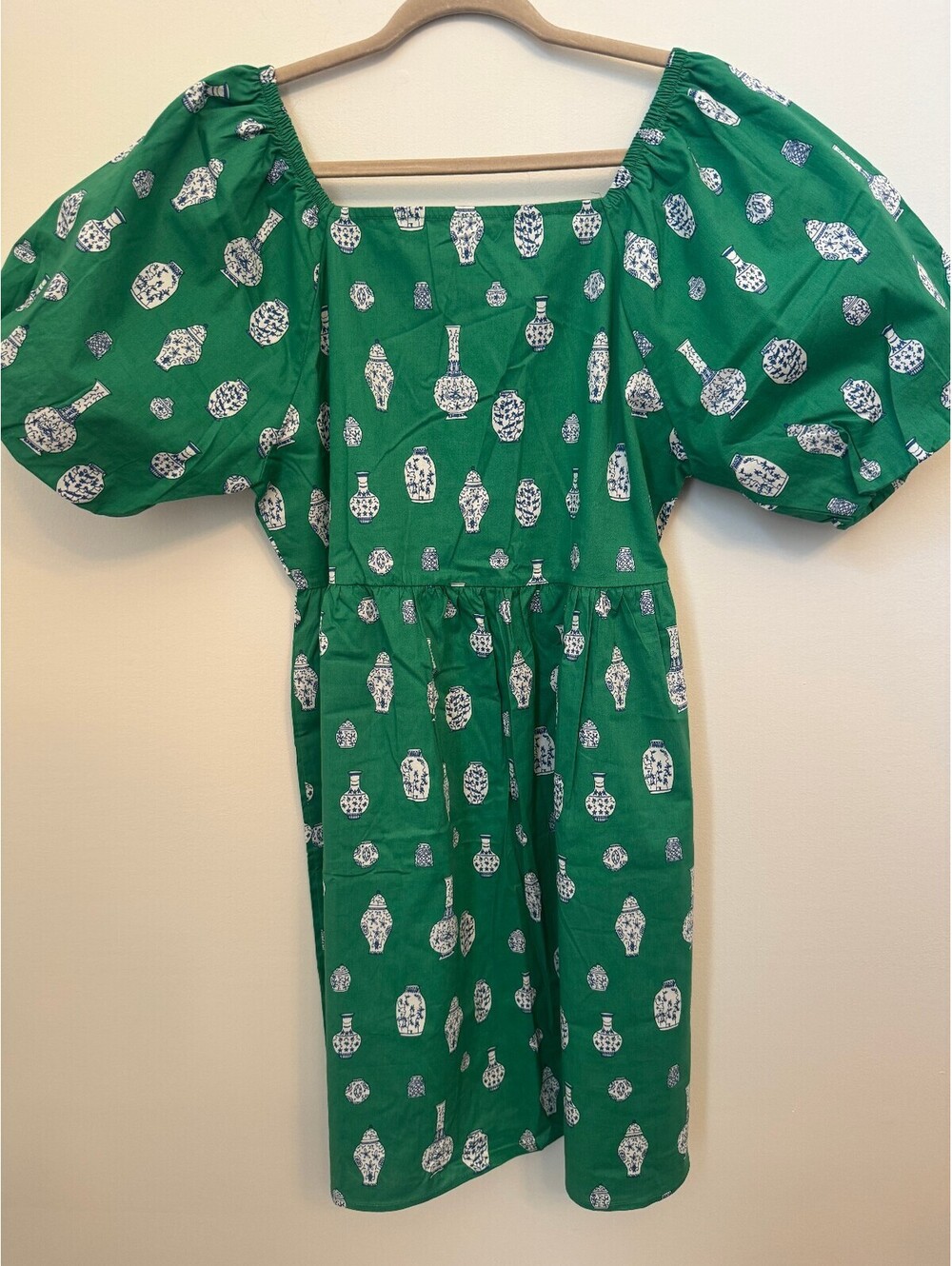 Michelle McDowell Green Puff Sleeve Dress with Vase Print, Size Large